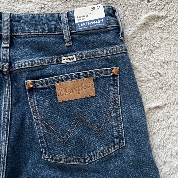 wranglers barrel high rise jean 28 - Picture 6 of 14